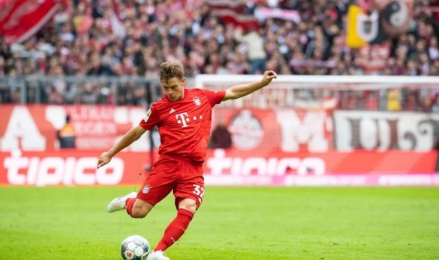  欧塞尔控球战术成熟，耐心传导掌控比赛节奏