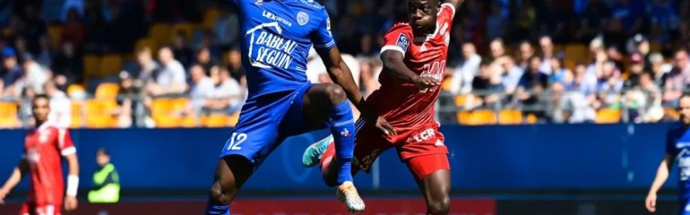  斯特拉斯堡，主场战平朗斯终结对手连胜势头  