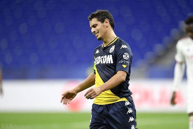  摩纳哥中场核心重伤，赛季报销引担忧  