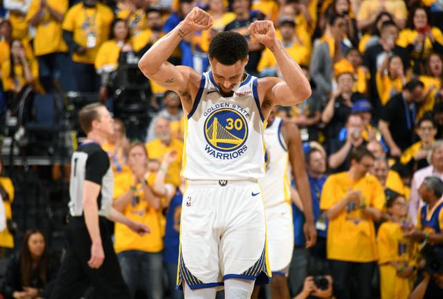  勇士库里常规赛三分总数超越雷阿伦